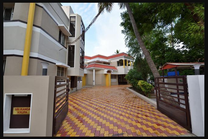 Sri Ranga Krupa Hotel Tiruchirappalli Eksteriør billede